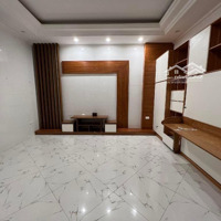 Siêu Hiếm - Ba Bước Ra Phố - Nhà Đẹp Ở Ngay - Full Nội Thất Xịn - 7 Ngủ Full Nội Thất Cho Thuê ~30