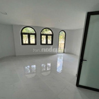 Chủ Ngộp Cần Bán Nhanhmặt Tiềnhoàng Sa, Q1 Giảm Sâu Từ 18 Tỷ 15 Tỷ. Cơ Hội Đầu Tư Siêu Lợi Nhuận.
