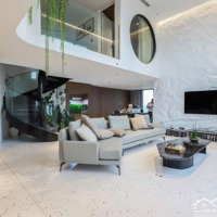 Gia Đình Cần Bán Gấp Căn Hộ Tại Vin West Point Phạm Hùng, 4N, Giá Hơn 10 Tỷ, Sẵn Sổ, Full Nội Thất