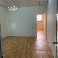 Cho Thuê Nhàmặt Tiềnnguyên Căn Mặt Tiền Trường Chinh