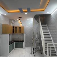BÁN NHÀ HẺM 1247 HUỲNH TẤN PHÁT, DT: 3,68 X 7,6M (NỞ HẬU 4,5M), 2 LẦU, 2PN, 3WC