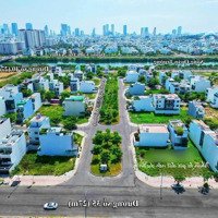 Lô 100M2 Hướng Đông Đầu Đường Nội Bộ Gói 5 Thái Hưng Chỉ 2.79 Tỷ Bao Cọc/ Liên Hệ: 0931800111