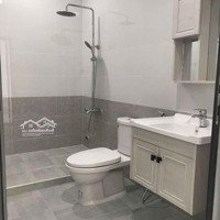 Cho Thuê Nhà Phố Giá Tốt Verosa Chỉ Từ 12 Triệu/Tháng , Xem Nhà Gọi Vũ : 0906673705