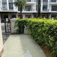 Cho Thuê Nhà Phố Giá Tốt Verosa Chỉ Từ 12 Triệu/Tháng , Xem Nhà Gọi Vũ : 0906673705