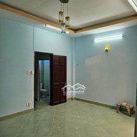 Nhà Trệt 1 Lầu 5,5X12M Có 2 Phòng Ngủ 2 Vệ Sinhhẻm Xe Hơi Phạm Văn Chiêu P16 Giá Chỉ 9,5 Triệu
