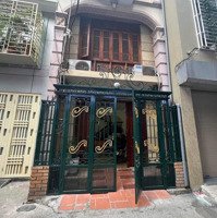 Cho Thuê Nhà 45M*5 Tầng, Ngõ 41 Thái Hà, Đống Đa, Giá Bán 18 Triệu.