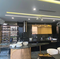 Nhà Đẹp View Hồ Ngay Đội Cấn, Hà Nội,Diện Tích52M2 Xây 8 Tầng, Giá Chỉ 32 Tỷ, Liên Hệ: 0986619395