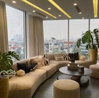 Nhà Đẹp View Hồ Ngay Đội Cấn, Hà Nội,Diện Tích52M2 Xây 8 Tầng, Giá Chỉ 32 Tỷ, Liên Hệ: 0986619395