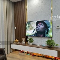 Chính Chủ Cần Bán Gấp Căn Hộ 2 Phòng Ngủ- 2 Vệ Sinh Tại The Matrix One,Diện Tích88 M2, Giá Bán 5.5 Tỷ. Liên Hệ: 0869 181 000
