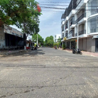 Bán Gấp Đất Đường Nguyễn Chích, Vĩnh Hoà Nha Trang Chỉ 44 Triệu/M2 181,7M2 Hướng Nam-0964326158