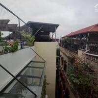 BÁN NHÀ ĐỐNG ĐA –NGÕ THỊNH QUANG Ô TÔ QUA CỬA ,DT65M2, 5 tầng ,MT5m, Bán 12,5 tỷ