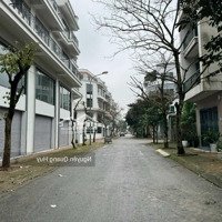 Bán Gấp Căn Liền Kề 2 Mặt Thoáng Tại Dự Án Metropolitan, Tt Trâu Quỳ,Diện Tích67,5M2, Giá Quá Hợp Lý.