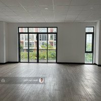 Văn Phòng Shophouse Nguyễn Thị Nhung 7X15M Sàn Chỉ 10 Triệu, Có Thang Máy