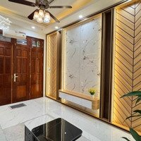 Siêu Phẩm !! Hai Bà - Minh Khai 30M2 X 5 Tầng, Nhỉnh 5 Tỷ.