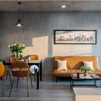 Bán Gấp Chcc Melody Residences, Tân Phú,Diện Tích73M2, 2 Phòng Ngủ 2 Vệ Sinh Giá Bán 2.9 Tỷ. Liên Hệ: 0899 874 805 Hữu Mão