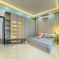 Siêu Vị Trí!Hẽm Xe Hơisang Trọng, Thương Hiệu Đẳng Cấp Đặng Dung, Quận 1.Diện Tích61M2 - 4 Tầng - Vuông Vức