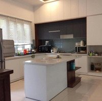 Cho Thuê Biệt Thự Villa Park Full Nội Thất 3 Phòng Ngủ 1 Phòng Làm Việc 1 Phòng Thờ 136M2 Đất 8X17.