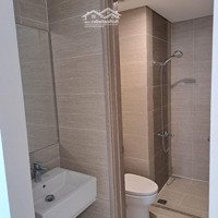 Bán Gấp Căn 1Pn+ Tòa Bs16, Khu Oasis, Vinhomes Q9, Rẻ Hơn Gốc 250 Triệu, Diện Tích: 47M2, Tầng Trung, View Mát