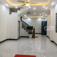 Hoài Đức - Nhà Lô Góc Dân Xây Ngõ Thông, Hai Thoáng, 43M Chỉ 4 Tỷ 9