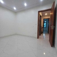 Bán Nhà Riêng Ngõ 192 Lê Trọng Tấn ,Ngõ Nông Gần Oto . Nhà Nội Thất Mới .Diện Tích: 34M2 . Giá Bán 3,88 Tỷ