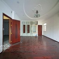 Cho Thuê Biệt Thự Kinh Doanh 820M2 Thảo Điền