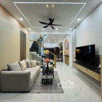 Chính Chủ Bán Nhà 62.8M2, Giá Bán 3 Tỷ 450 Triệu- Hẻm Xe Hơi 5M,Hoàng Hoa Thám, Bình Thạnh, Sổ Hồng Riêng