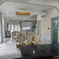 Bán Rẻ 15% Chỉ 38 Tỷ: Căn Villa Hiện Đại Có Hồ Bơi Rẻ Nhất Đường Xuân Thủy, 8X25M, 4 Tầng, 6 Pn