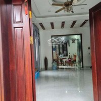 Chính Chủ Cần Bán Biệt Thự, Lô Góc, Oto Tránh Đỗ Ngày Đêm.! Tặng Full Nội Thất. 228,5M2 10,8 Tỷ