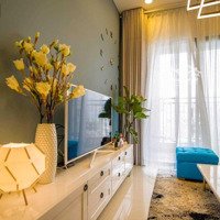 Cần Bán Nhanh 2 Phòng Ngủ Sài Gòn Royal Q4, 60M2 , Lầu Cao, Ban Công Rộng Thoáng Giá Chỉ 4Ty5