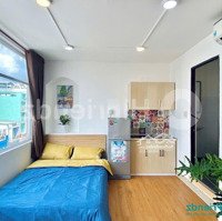 Phòng Cho Thuê Đầy Đủ Tiện Nghi, Rộng 30M2, Ngay Mặt Tiền Trần Hưng Đạo Q5