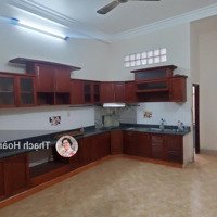 Mặt Tiền Sang Đẹp Nhất Ngay Khu Phố Hai Bà Trưng, P8, Q3- 4,5Mx23,7M-3 Tầng-Chỉ 27 Tỷcó Thương Lượng0901478269