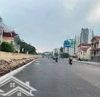 Lô Đất 120M2. Âu Cơ Vs Nghi Tàm. 17Mx7M. 2 Mặt Ngõ Giải Nhựa. Nguồn Kín Mời Các Nhà Đầu Tư.