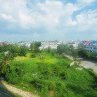 Bán Nhanh Căn Hộ Ở Ngay Vạn Phúc City, Ngã Tư Bình Phước. 2 Phòng Ngủ 60M2, Shr, Tầng Đẹp, View Hồ Bơi