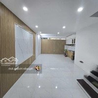 Bán Nhà Võ Chí Công. 30M Ra Ô Tô Dừng Đỗ. 44M2 Hơn 8 Tỷ