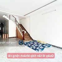 Nhà Mặt Tiền Cách Mạng Tháng Tám 9M, Gần Chợ Rạch Sỏi, Sân Bay Rạch Giá, 5X34 Nở Hậu 8M, 2 Tầng Shr