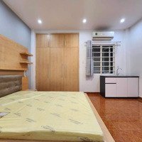 Studio Full Nội Thất Đ.nguyễn Trọng Lội Gần Sân Bay