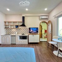 Cho Thuê Phòng_40M2, Cửa Sổ Thoáng, Máy Hút Mùi, Full Nội Thất Mới Tại Phan Đăng Lưu - Q.bt