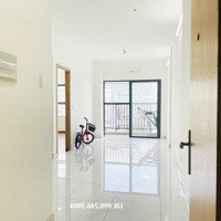 Bán Căn Hộ Sổ Sẵn 2 Phòng Ngủ 2 Vệ Sinh62M2 Saigon Avenue Nhà Trống Giá Chỉ 2.75 Tỷ