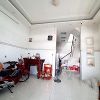 Bán Nhàhẽm Xe Hơiđ Trần Thị Bốc, Xã Thới Tam Thôn, H Hóc Môn. Dt: 7,5X39. Cn: 274M2