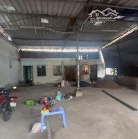 Cần Cho Thuê Gấp Nhà Kho 300M2,Quốc Lộ 13,Hiệp Bình Phước Thủ Đức,Hẻm Xe Tải,Giá 15 Triệu