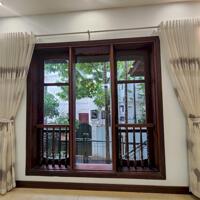 Bán Nhà 120m5T Ô TÔ TRÁNH MT6m VIEW HỒ 3 THOÁNG Quận Tây Hồ 44 Tỷ Tô Ngọc Vân.