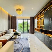 Quận 7 Ngay Trung Tâm Hành Chính 2 Phút Là Phú Mỹ Hưng 6.2 X 22M Gpxd 5 Tầng - 3 Tỷ 1Có Thương Lượngđang Thuê