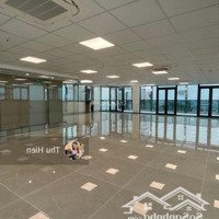 Cho Thuê Mặt Bằng Kinh Doanh Phố Lạc Long Quân.diện Tích170M2X2 Tầng,Mặt Tiền11M, Thông Sàn, Giá Bán 50 Triệu