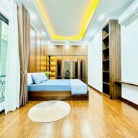 Bán nhà 7 tầng mới phố Nguyễn Trãi Thanh Xuân gần Royal city 9.5 tỷ.