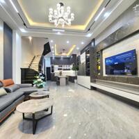 Nhà 3 tầng mới xây full nội thất đường HÒA NAM 12, gần bến xe Hòa Minh Liên Chiểu