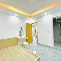 Cho Thuê Chcc Trung Hoà 70M2 2 Ngủ 2 Vệ Sinh Đầy Đủ Nội Thất.