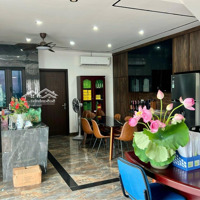 Cho Thuê Biệt Thự 200M2, 5 Phòng Ngủ, Nội Thất Full Tại Mê Linh- Sao Đỏ. Lh : Lan Anh 0987715895