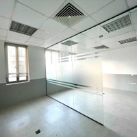 Cho Thuê Văn Phòng Phường 4, Tân Bình, 140M2, Gần Sân Bay Tân Sơn Nhất,Sàn Suốt