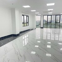 B Án Nhà Hoàng Quốc Việt - Cầu Giấy
- Diện Tích: 100M2 - 7 Tầng - Mt: 6.5M - Giá: 51 Tỷ