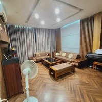 Bán Nhà Phân Lô Vip Phố Huỳnh Thúc Kháng, Quận Đống Đa